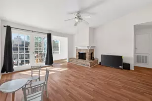 10555 Turtlewood Ct, Houston, TX 77072 - Photo 5