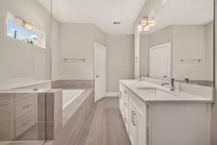 838 Fisher St, Houston, TX 77018 - Photo 27