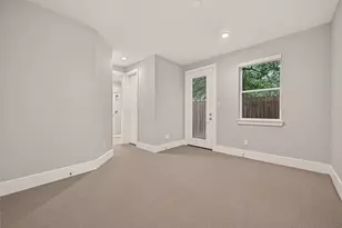 838 Fisher St, Houston, TX 77018 - Photo 3
