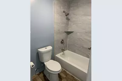 538 Glenvale Drive #B, Houston, TX 77060 - Photo 11