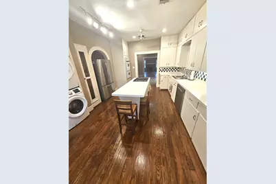 2046 W Main Street, Houston, TX 77098 - Photo 9