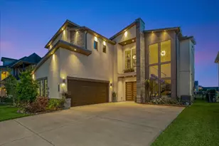 725 Pegasus Ln, League City, TX 77573 - Photo 1