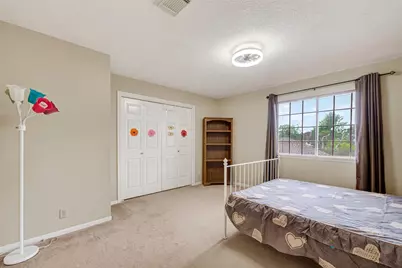 811 Colony Glen Court, Houston, TX 77062 - Photo 25
