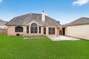 811 Colony Glen Ct, Houston, TX 77062 - Photo 35