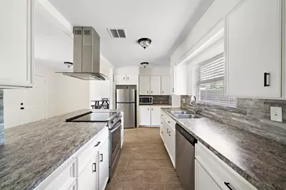 5914 Darnell Street, Houston, TX 77074 - Photo 9