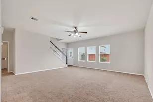 8134 Pastel Dawn Trace Trace, Houston, TX 77049 - Photo 5