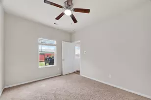 8134 Pastel Dawn Trace Trace, Houston, TX 77049 - Photo 19