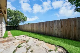 207 Carlie Way, Stafford, TX 77477 - Photo 39