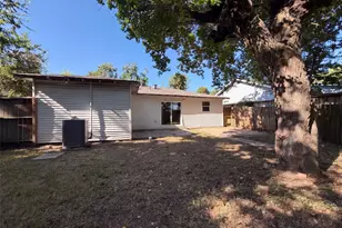 3537 Rebecca St, Houston, TX 77021 - Photo 5