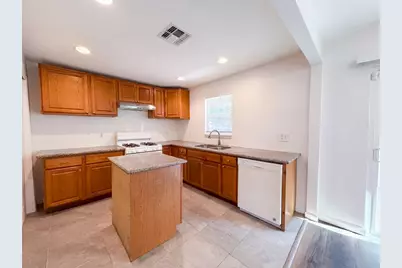 3537 Rebecca Street, Houston, TX 77021 - Photo 9