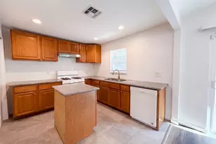 3537 Rebecca St, Houston, TX 77021 - Photo 9
