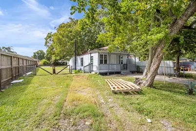 4718 Palmetto Street, Bacliff, TX 77518 - Photo 25
