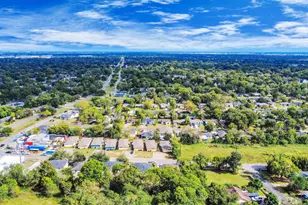 8126 Jutland Rd, Houston, TX 77033 - Photo 7