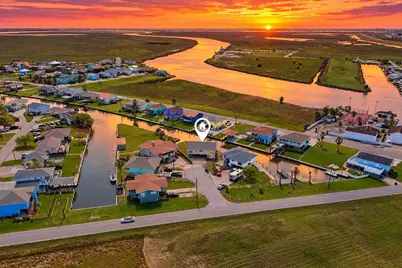 110 Mariner Road, Freeport, TX 77541 - Photo 3