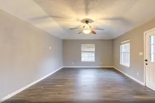 10727 Sagewillow Ln, Houston, TX 77089 - Photo 21