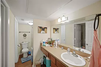 2750 Holly Hall Street #1920, Houston, TX 77054 - Photo 15