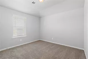 19645 Montgomery Rdg Wy, Montgomery, TX 77316 - Photo 5