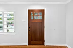 1910 Woodcrest Dr, Houston, TX 77018 - Photo 5