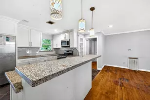 1910 Woodcrest Dr, Houston, TX 77018 - Photo 13