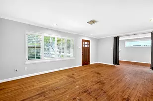 1910 Woodcrest Dr, Houston, TX 77018 - Photo 9