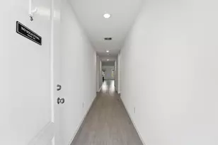 9311 Coral Trout Wy, Baytown, TX 77521 - Photo 3