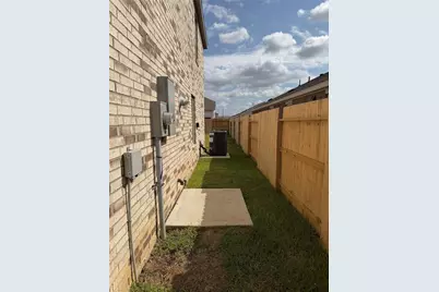 16718 Spotted Oak Drive, Hockley, TX 77447 - Photo 5