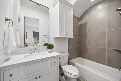 1208 Mosaico Lane, Houston, TX 77055 - Photo 9