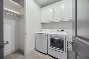 1208 Mosaico Ln, Houston, TX 77055 - Photo 27
