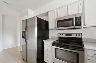 7015 Oakwood Glen Cir, Spring, TX 77379 - Photo 9