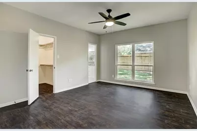 1074 Apache Falls Drive, Katy, TX 77450 - Photo 9