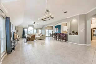 153 Greenridge Cir, League City, TX 77573 - Photo 9