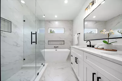 6128 Endeavor Heights Road, Houston, TX 77091 - Photo 1