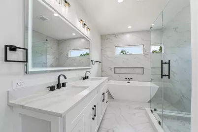 6128 Endeavor Heights Road, Houston, TX 77091 - Photo 17