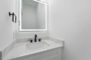 6128 Endeavor Heights Rd, Houston, TX 77091 - Photo 13