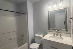 717 6th Ave N, Texas City, TX 77590 - Photo 13