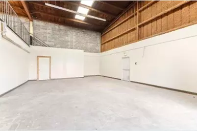 2521 Fulton Street, Houston, TX 77009 - Photo 9