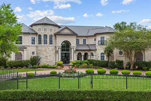 9 Waters Lake Blvd, Missouri City, TX 77459 - Photo 3