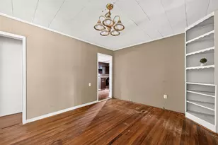 804 Azalea St, Lake Jackson, TX 77566 - Photo 9