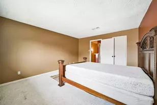 9345 Westwood Village Dr, Houston, TX 77036 - Photo 17