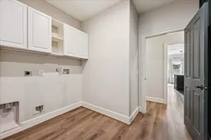 219 Village Dr, Sealy, TX 77474 - Photo 15