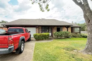 16402 Cavendish Dr, Houston, TX 77059 - Photo 23