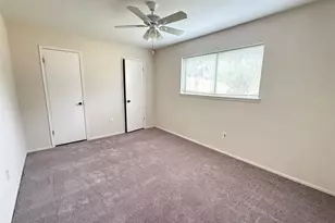 16402 Cavendish Dr, Houston, TX 77059 - Photo 19