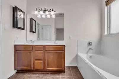 6658 Hawkins Hill Lane, Dickinson, TX 77539 - Photo 21