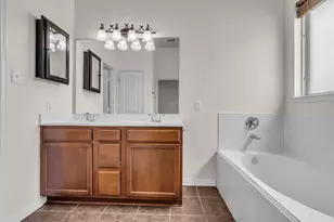 6658 Hawkins Hill Ln, Dickinson, TX 77539 - Photo 21