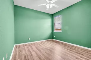 6658 Hawkins Hill Ln, Dickinson, TX 77539 - Photo 25