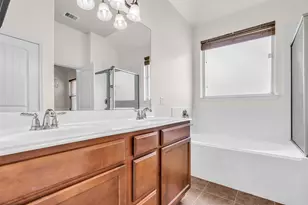 6658 Hawkins Hill Ln, Dickinson, TX 77539 - Photo 23
