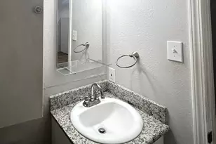 5224 Kelso St, Houston, TX 77021 - Photo 13