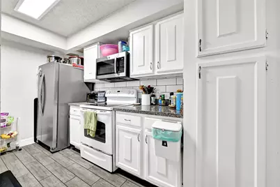 11002 Hammerly Boulevard #223, Houston, TX 77043 - Photo 11
