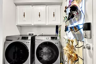 11002 Hammerly Blvd, Houston, TX 77043 - Photo 13