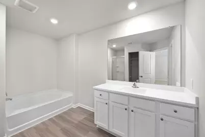 6410 Summer Pass Drive, Houston, TX 77048 - Photo 5